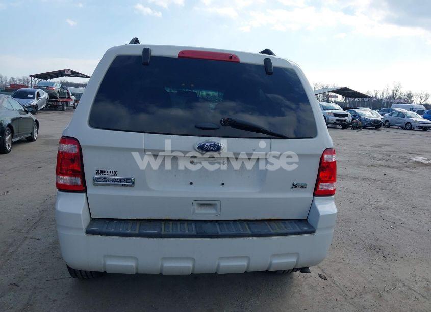 Photo 15 of 2011 Ford Escape XLT (VIN 1FMCU9DG6BKA78802)