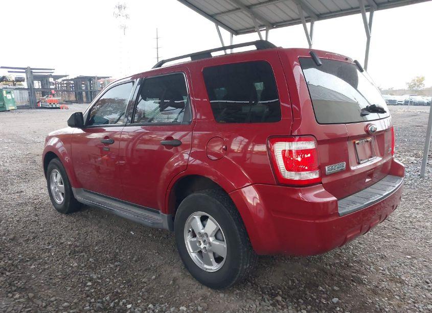 Photo 3 of 2011 Ford Escape XLT (VIN 1FMCU9DG6BKB69763)