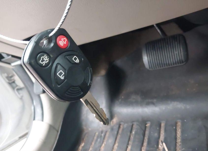 Photo 11 of 2011 Ford Escape XLT (VIN 1FMCU9DG6BKC37916)