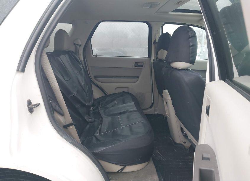 Photo 8 of 2011 Ford Escape XLT (VIN 1FMCU9DG6BKC37916)