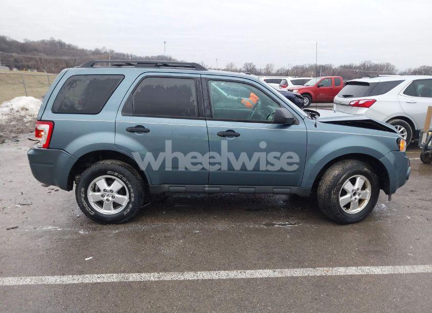 Photo 13 of 2012 Ford Escape XLT (VIN 1FMCU9DG6CKA73780)