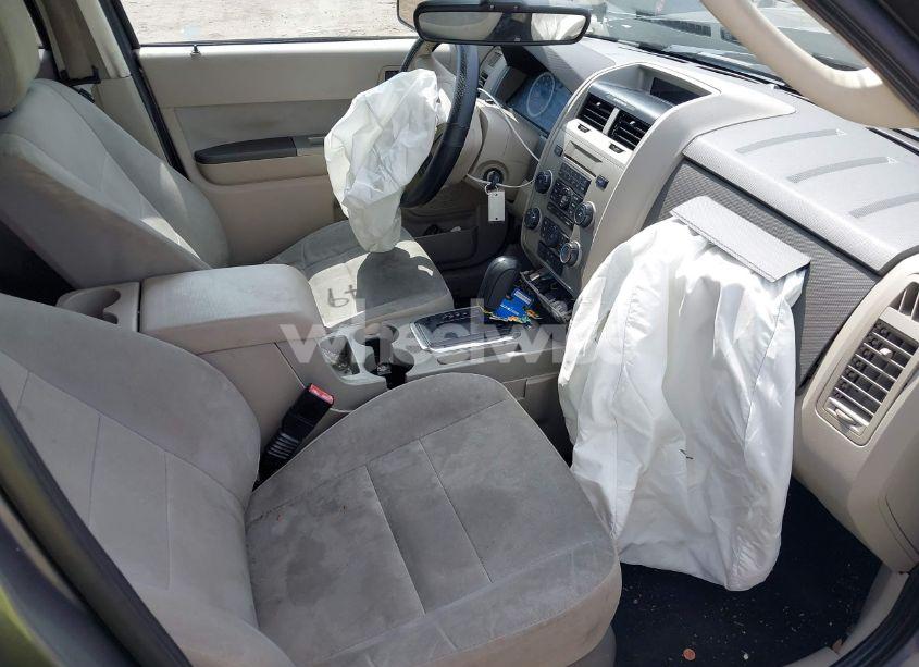 Photo 5 of 2012 Ford Escape XLT (VIN 1FMCU9DG6CKA99439)