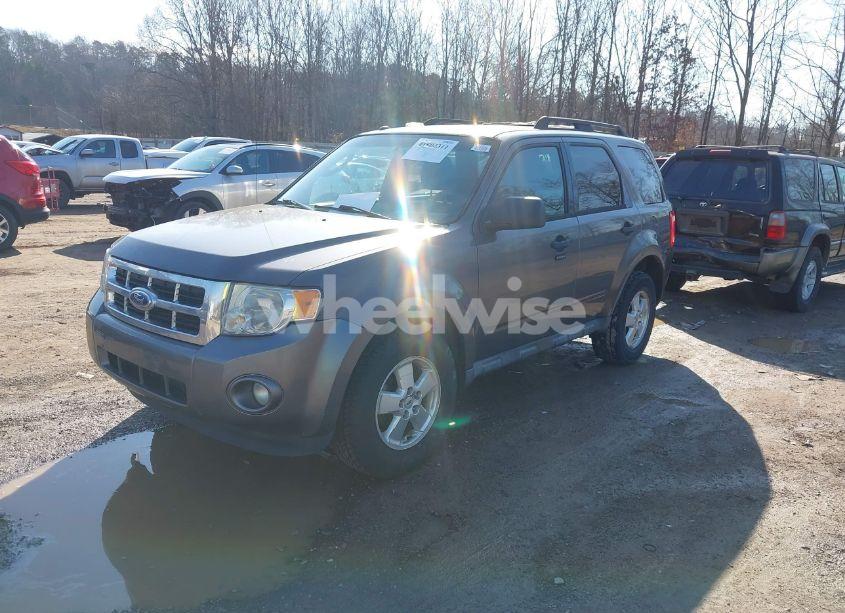Photo 2 of 2012 Ford Escape XLT (VIN 1FMCU9DG6CKB06499)