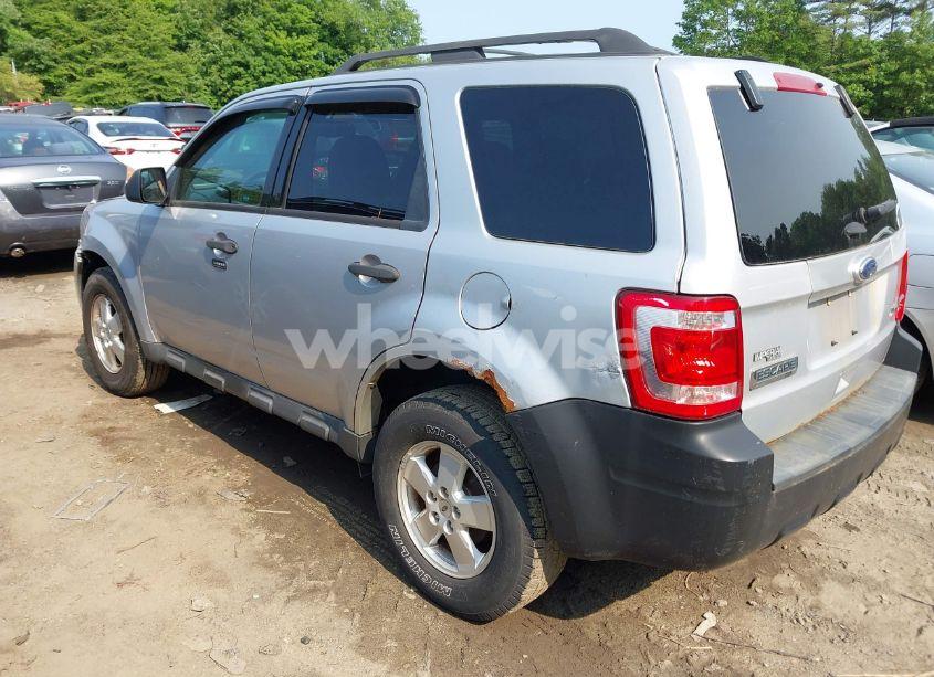 Photo 3 of 2012 Ford Escape XLT (VIN 1FMCU9DG6CKC70903)