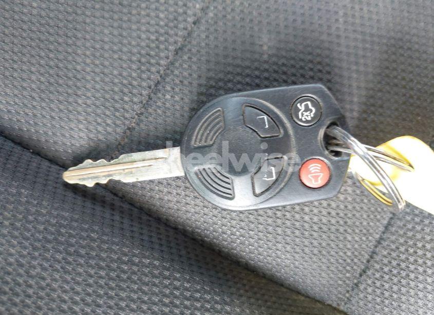 Photo 11 of 2010 Ford Escape XLT (VIN 1FMCU9DG7AKA12774)