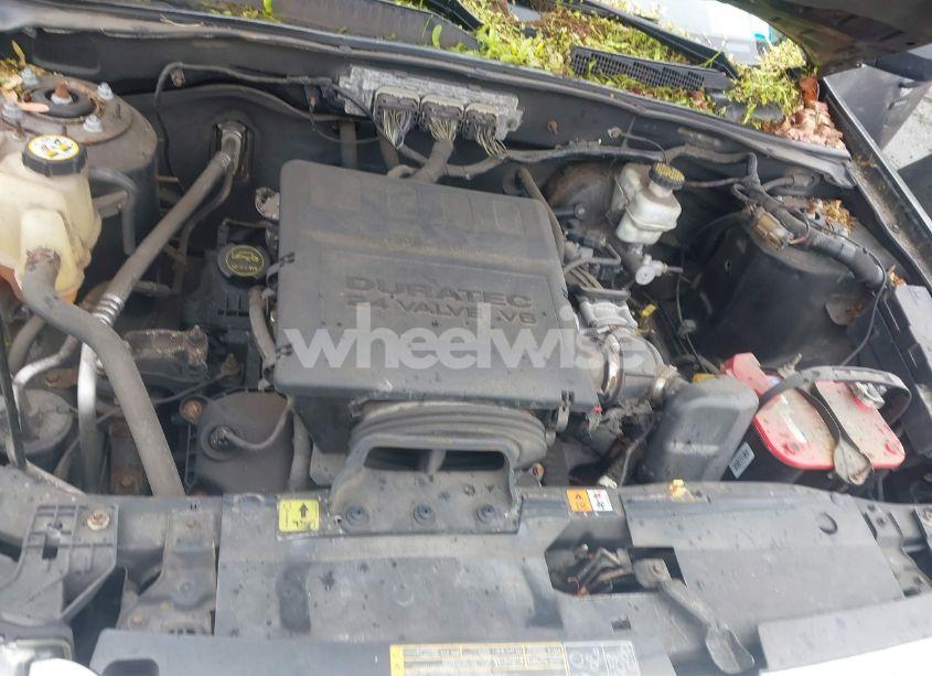 Photo 10 of 2010 Ford Escape XLT (VIN 1FMCU9DG7AKB66045)