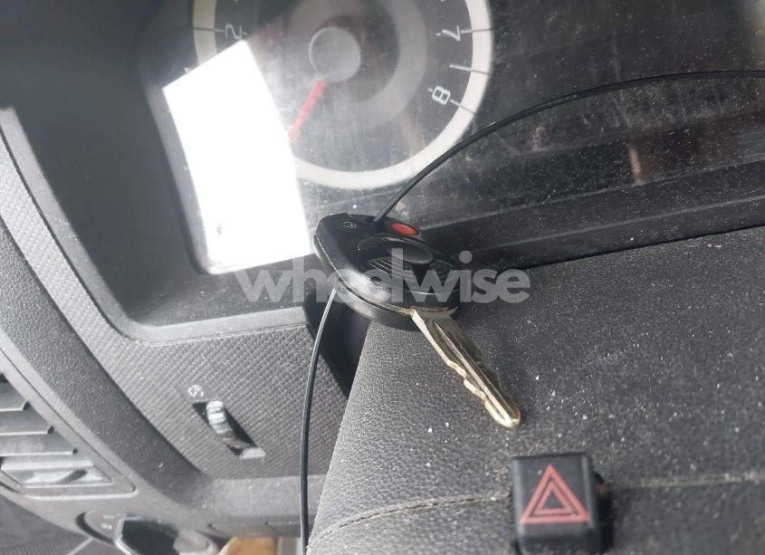 Photo 11 of 2010 Ford Escape XLT (VIN 1FMCU9DG7AKB66045)