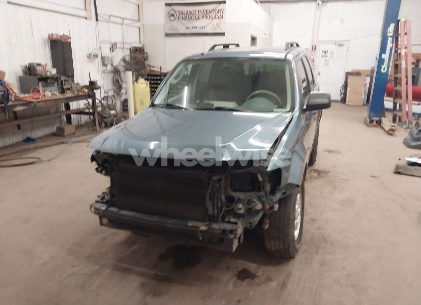 Photo 12 of 2010 Ford Escape XLT (VIN 1FMCU9DG7AKD37814)