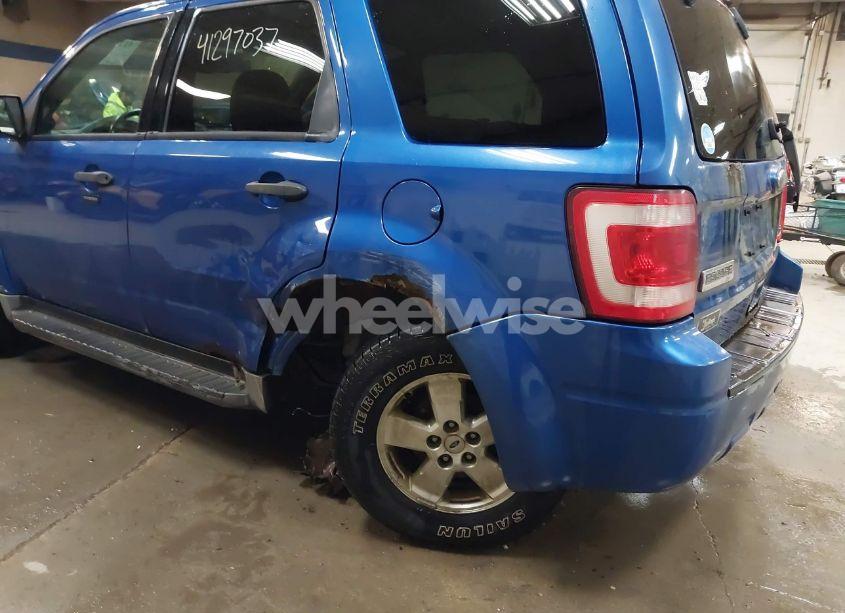 Photo 6 of 2011 Ford Escape XLT (VIN 1FMCU9DG7BKA02957)