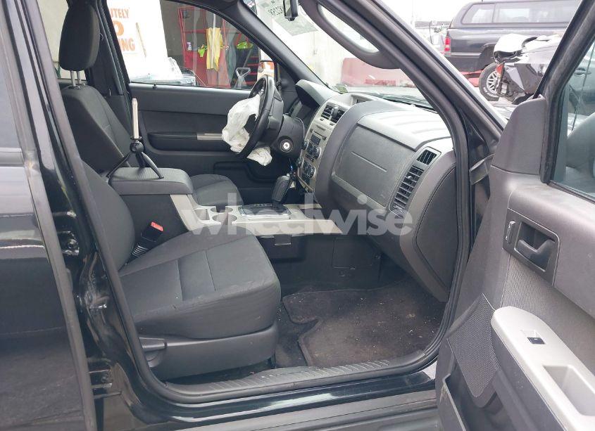 Photo 5 of 2011 Ford Escape XLT (VIN 1FMCU9DG7BKA09116)