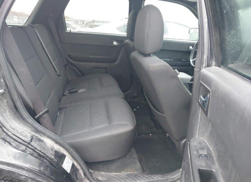 Photo 8 of 2011 Ford Escape XLT (VIN 1FMCU9DG7BKA33402)