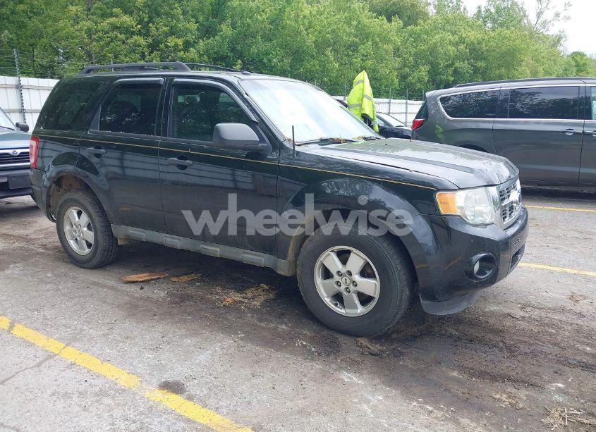 2011 Ford Escape XLT AUTOMATIC (VIN 1FMCU9DG7BKA58431) main photo