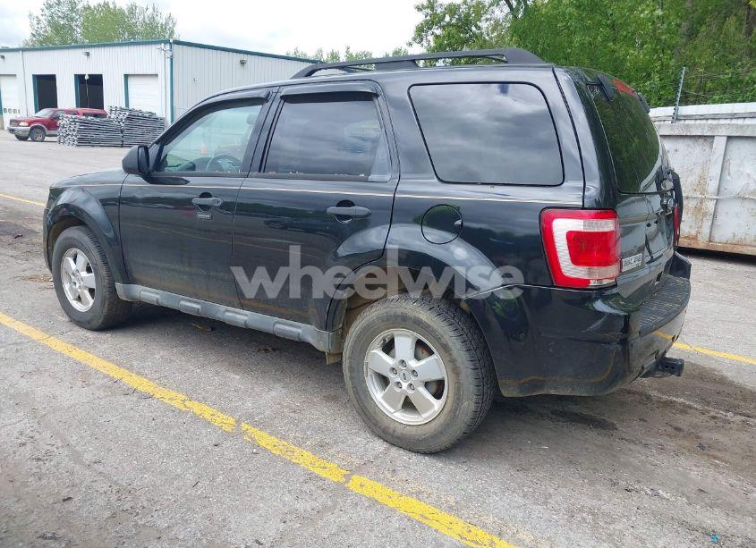 Photo 3 of 2011 Ford Escape XLT AUTOMATIC (VIN 1FMCU9DG7BKA58431)