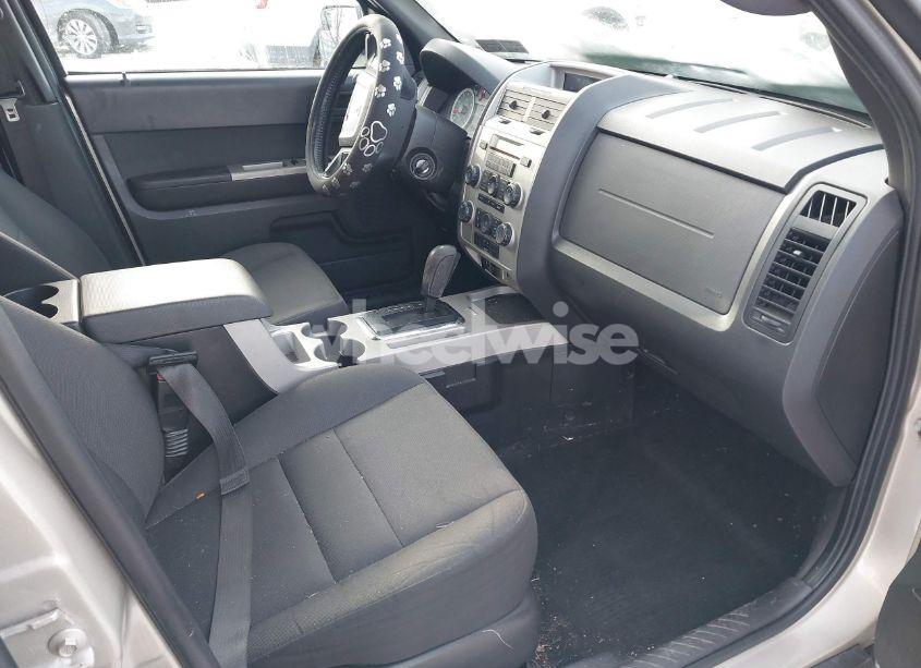 Photo 5 of 2011 Ford Escape XLT (VIN 1FMCU9DG7BKB64216)