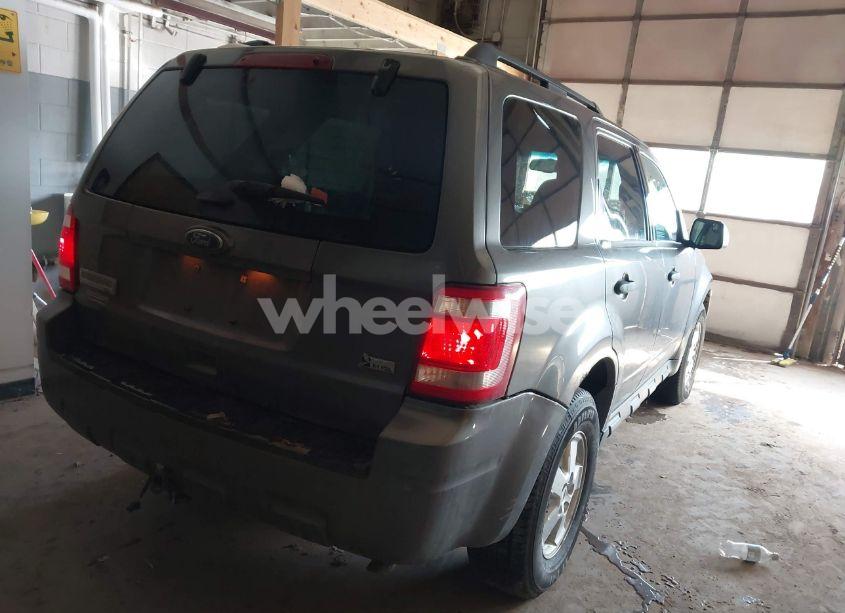 Photo 4 of 2012 Ford Escape XLT (VIN 1FMCU9DG7CKA35832)