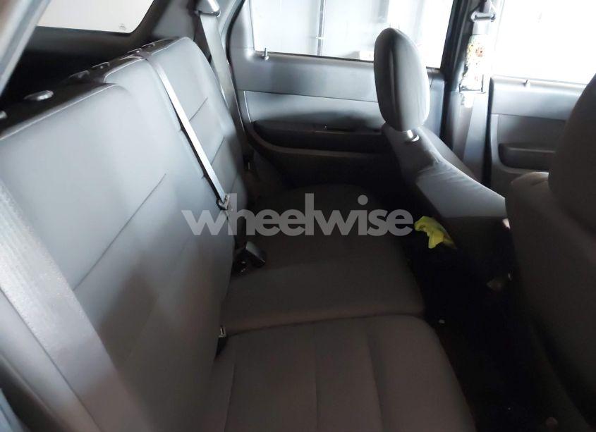 Photo 8 of 2012 Ford Escape XLT (VIN 1FMCU9DG7CKA35832)