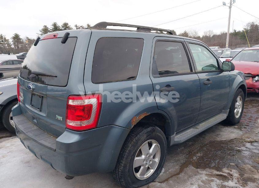 Photo 4 of 2012 Ford Escape XLT (VIN 1FMCU9DG7CKA69947)