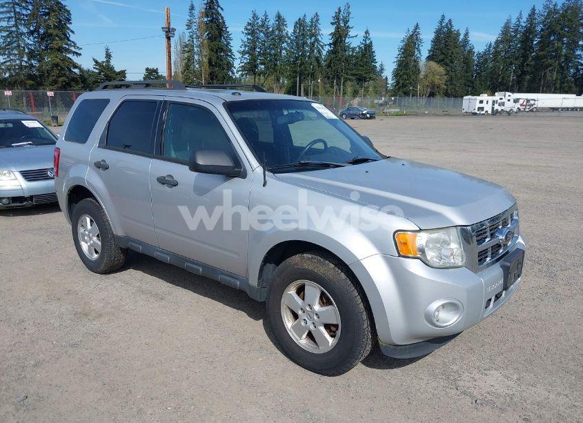 2012 Ford Escape XLT (VIN 1FMCU9DG7CKA76803) main photo