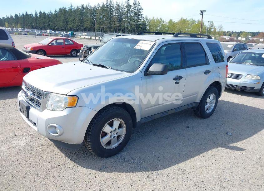 Photo 2 of 2012 Ford Escape XLT (VIN 1FMCU9DG7CKA76803)