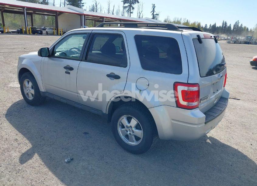 Photo 3 of 2012 Ford Escape XLT (VIN 1FMCU9DG7CKA76803)