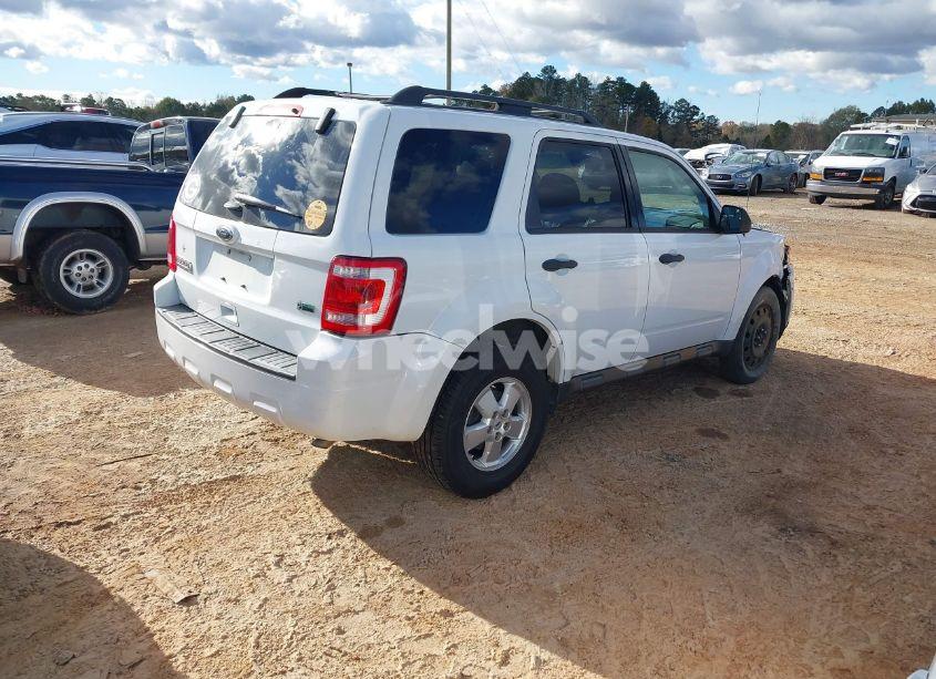 Photo 4 of 2012 Ford Escape XLT (VIN 1FMCU9DG7CKB12697)