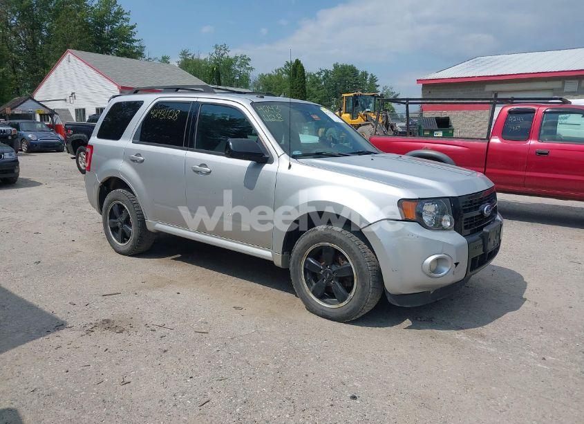 2012 Ford Escape XLT (VIN 1FMCU9DG7CKB68798) main photo