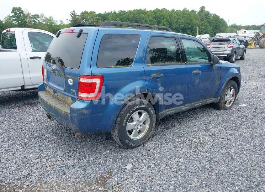 Photo 4 of 2010 Ford Escape XLT (VIN 1FMCU9DG8AKA69789)
