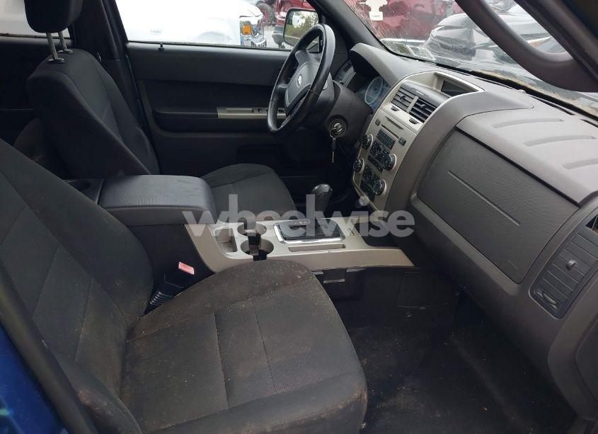 Photo 5 of 2010 Ford Escape XLT (VIN 1FMCU9DG8AKA69789)