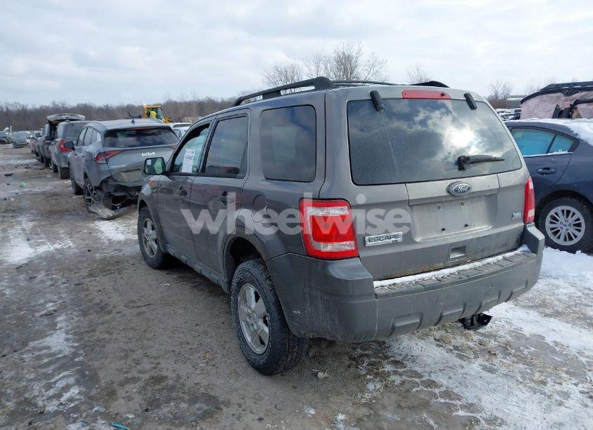 Photo 3 of 2010 Ford Escape XLT (VIN 1FMCU9DG8AKA78878)