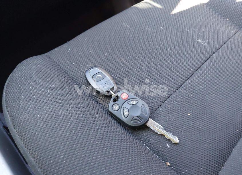 Photo 11 of 2010 Ford Escape XLT (VIN 1FMCU9DG8AKB09322)