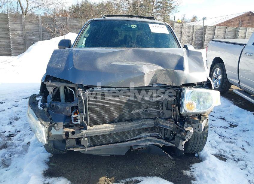 Photo 6 of 2010 Ford Escape XLT (VIN 1FMCU9DG8AKB09322)