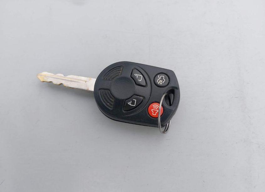 Photo 11 of 2010 Ford Escape XLT (VIN 1FMCU9DG8AKC58913)