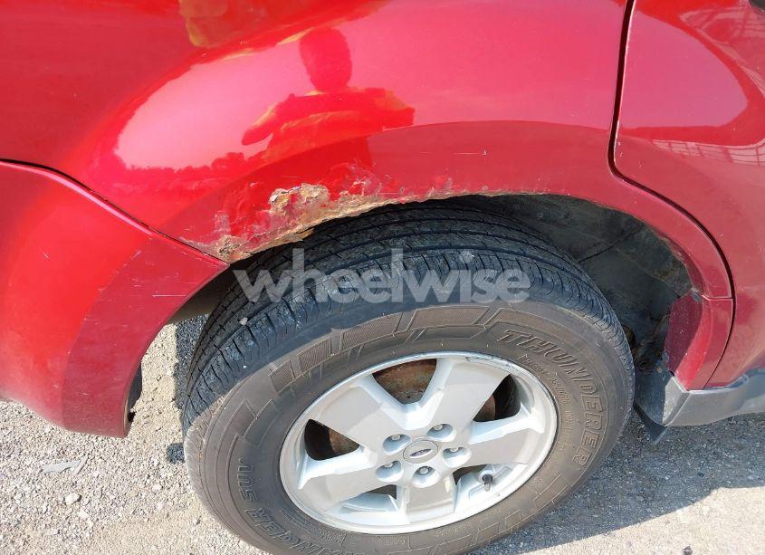 Photo 12 of 2010 Ford Escape XLT (VIN 1FMCU9DG8AKD40107)