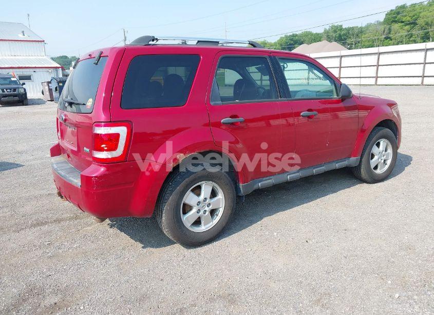 Photo 4 of 2010 Ford Escape XLT (VIN 1FMCU9DG8AKD40107)