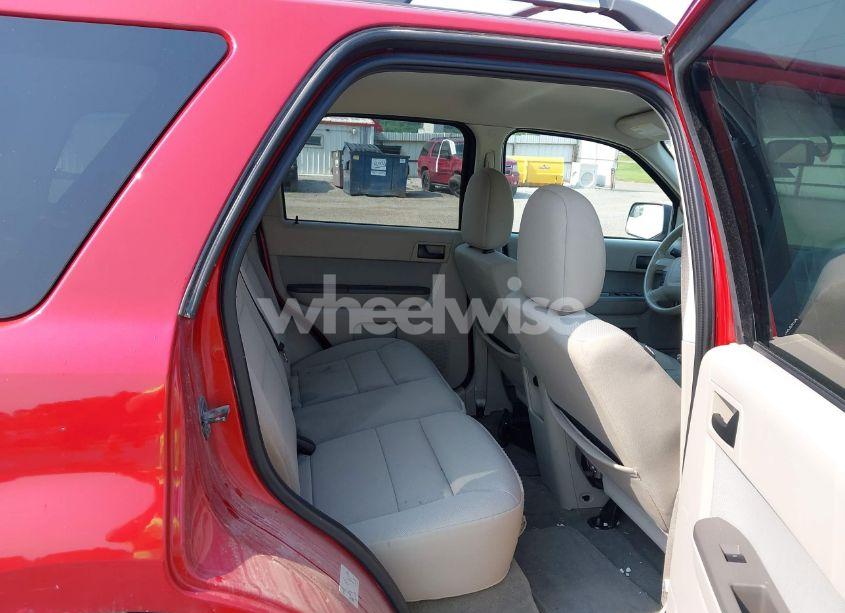 Photo 8 of 2010 Ford Escape XLT (VIN 1FMCU9DG8AKD40107)