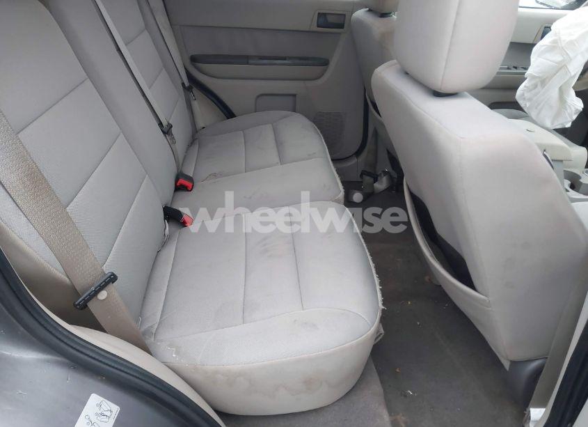 Photo 8 of 2011 Ford Escape XLT (VIN 1FMCU9DG8BKA09030)