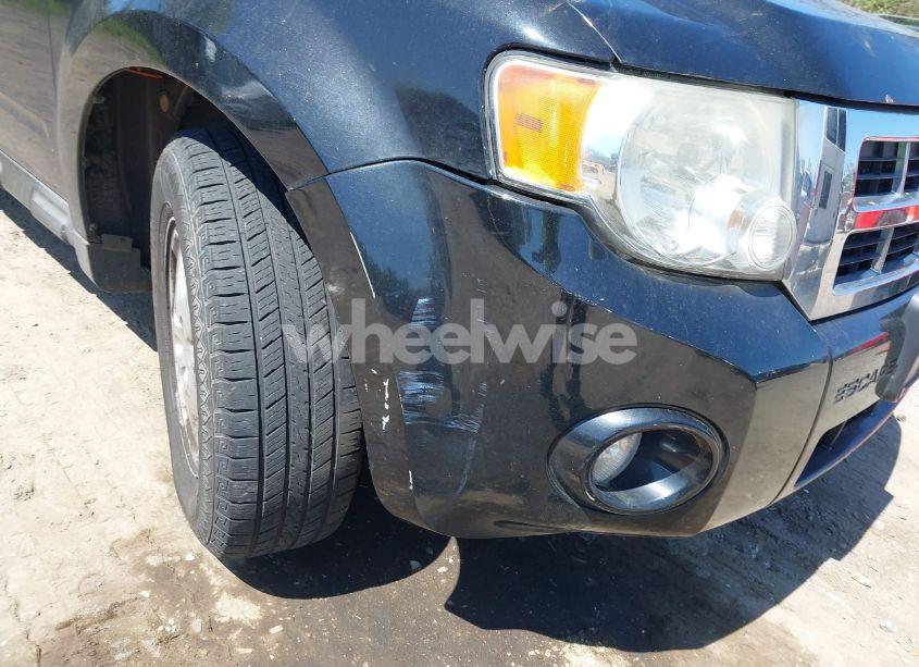 Photo 12 of 2011 Ford Escape XLT (VIN 1FMCU9DG8BKA57174)