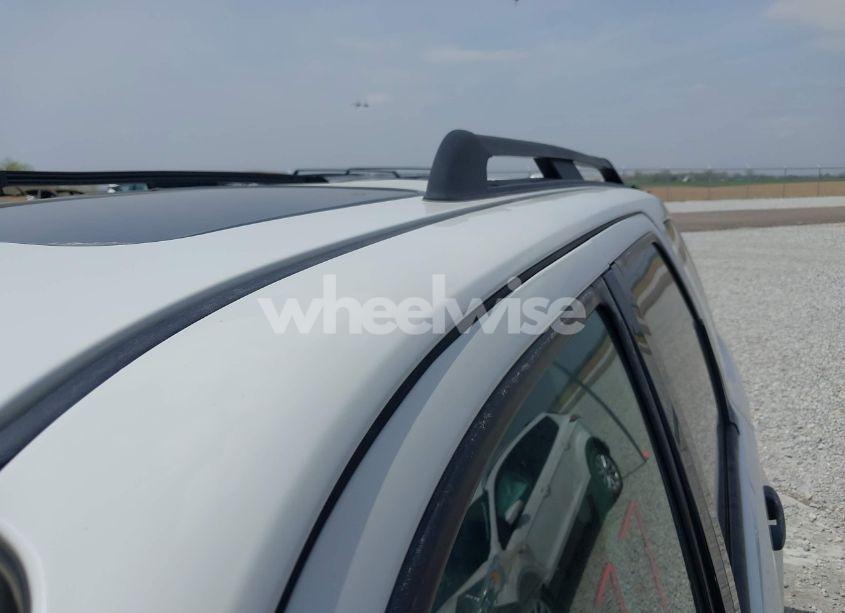 Photo 12 of 2011 Ford Escape XLT (VIN 1FMCU9DG8BKA81734)