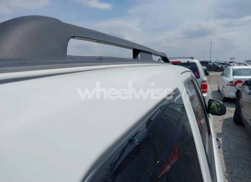 Photo 14 of 2011 Ford Escape XLT (VIN 1FMCU9DG8BKA81734)