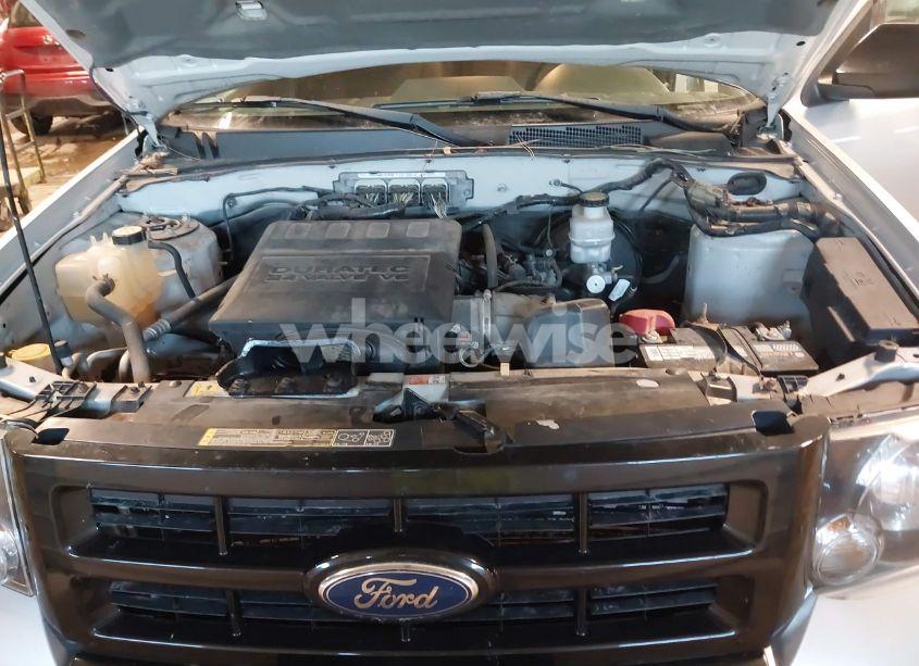 Photo 10 of 2011 Ford Escape XLT (VIN 1FMCU9DG8BKA86173)