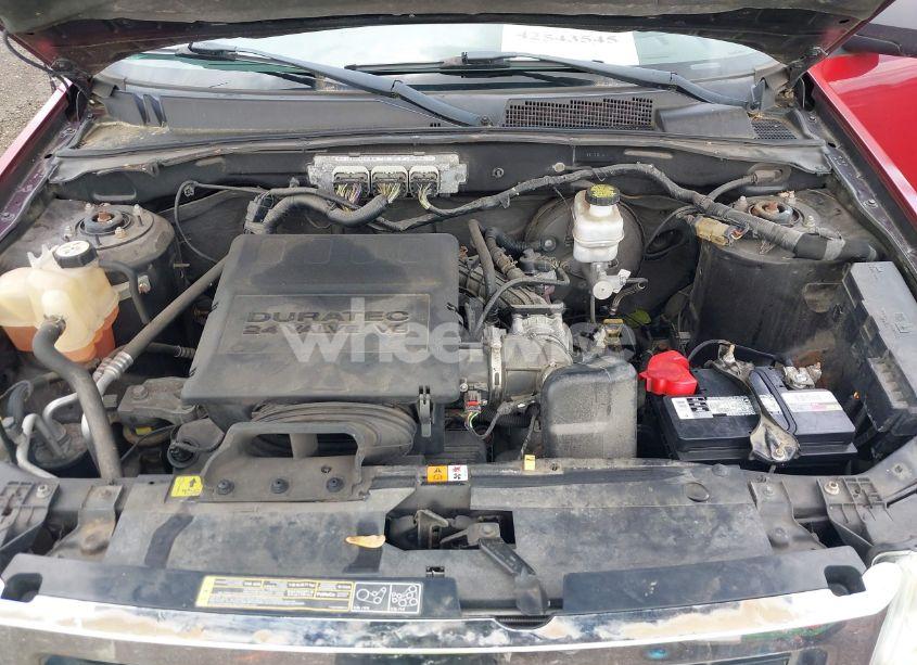 Photo 10 of 2011 Ford Escape XLT (VIN 1FMCU9DG8BKB21536)