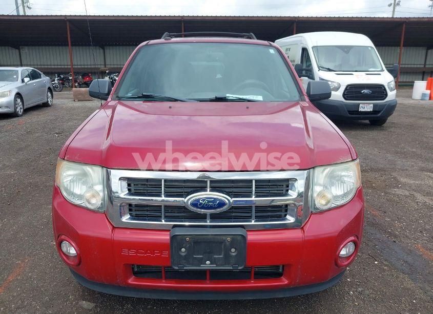 Photo 6 of 2011 Ford Escape XLT (VIN 1FMCU9DG8BKB21536)