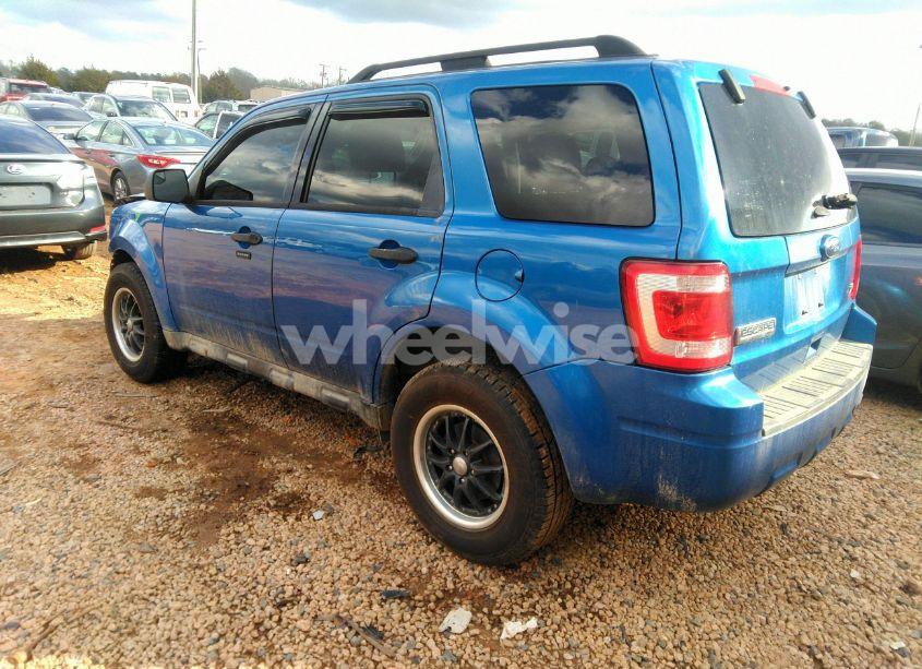 Photo 3 of 2011 Ford Escape XLT (VIN 1FMCU9DG8BKB22458)