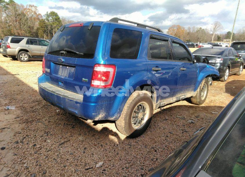 Photo 4 of 2011 Ford Escape XLT (VIN 1FMCU9DG8BKB22458)