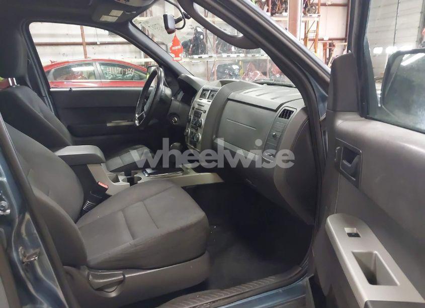 Photo 5 of 2012 Ford Escape XLT (VIN 1FMCU9DG8CKA49061)