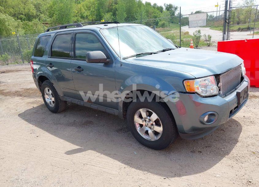 2012 Ford Escape XLT (VIN 1FMCU9DG8CKB86792) main photo