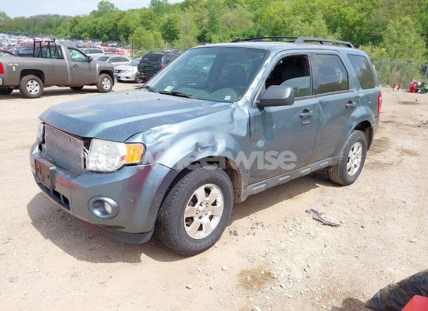Photo 2 of 2012 Ford Escape XLT (VIN 1FMCU9DG8CKB86792)