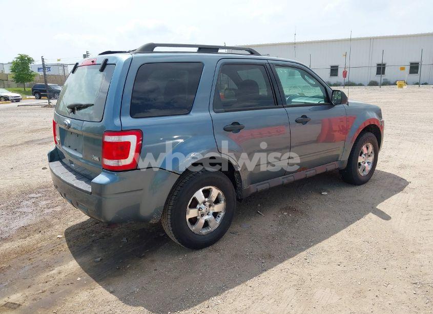 Photo 4 of 2012 Ford Escape XLT (VIN 1FMCU9DG8CKB86792)