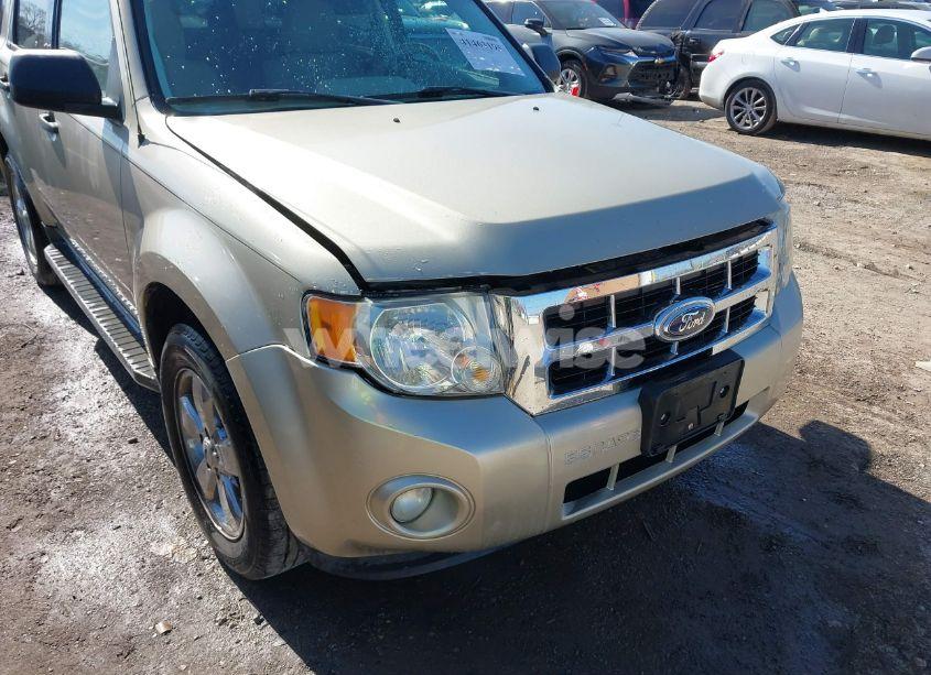 Photo 6 of 2012 Ford Escape XLT (VIN 1FMCU9DG8CKB86811)