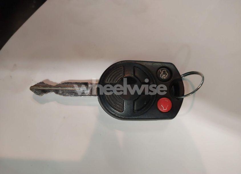 Photo 11 of 2012 Ford Escape XLT (VIN 1FMCU9DG8CKC51396)